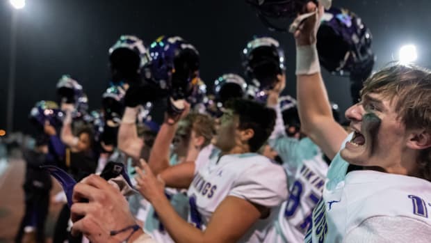 2022 Washington high school football playoffs, Class 2A semifinals: North Kitsap at W.F. West